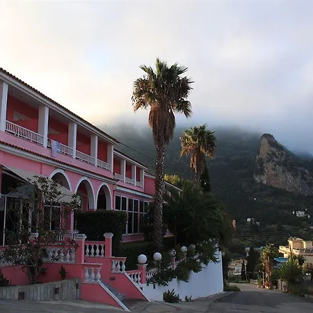 Pink Palace 2* Agios Gordios (Corfu)